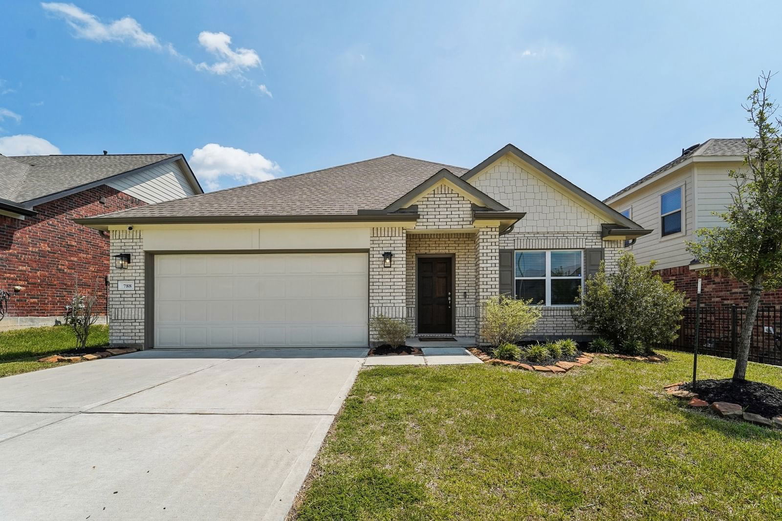 Real estate property located at 788 Yellow Birch, Montgomery, Wedgewood Forest, Conroe, TX, US