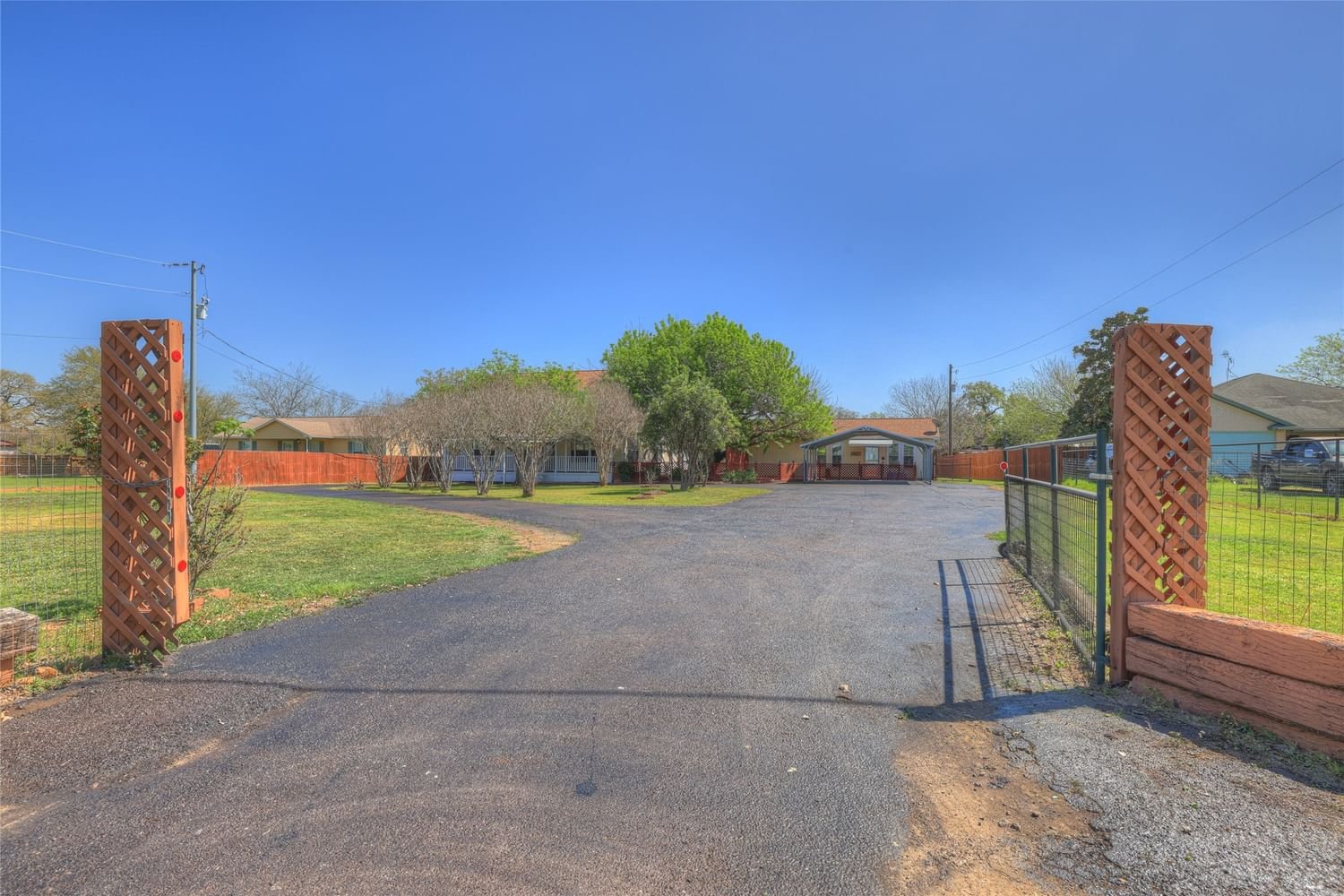Real estate property located at 580 Zipp, Guadalupe, Garden Oaks, New Braunfels, TX, US