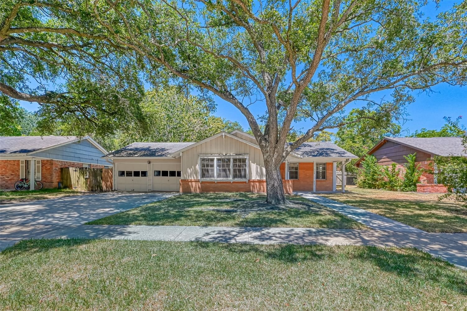 Real estate property located at 10331 Antrim, Harris, La Porte, TX, US