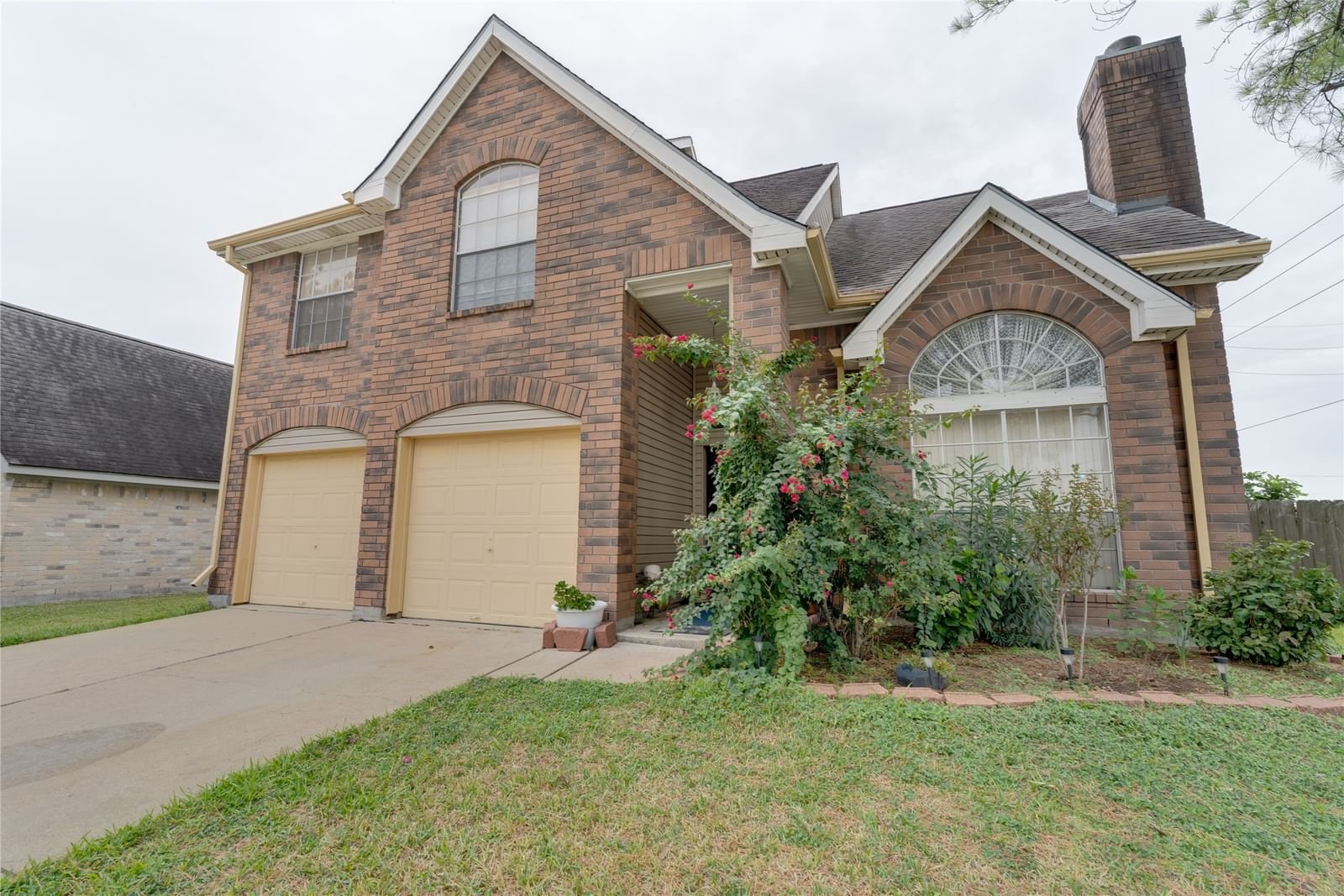 Real estate property located at 15102 Beechnut Street, Fort Bend, MISSION BEND SAN MIGUEL, Houston, TX, US
