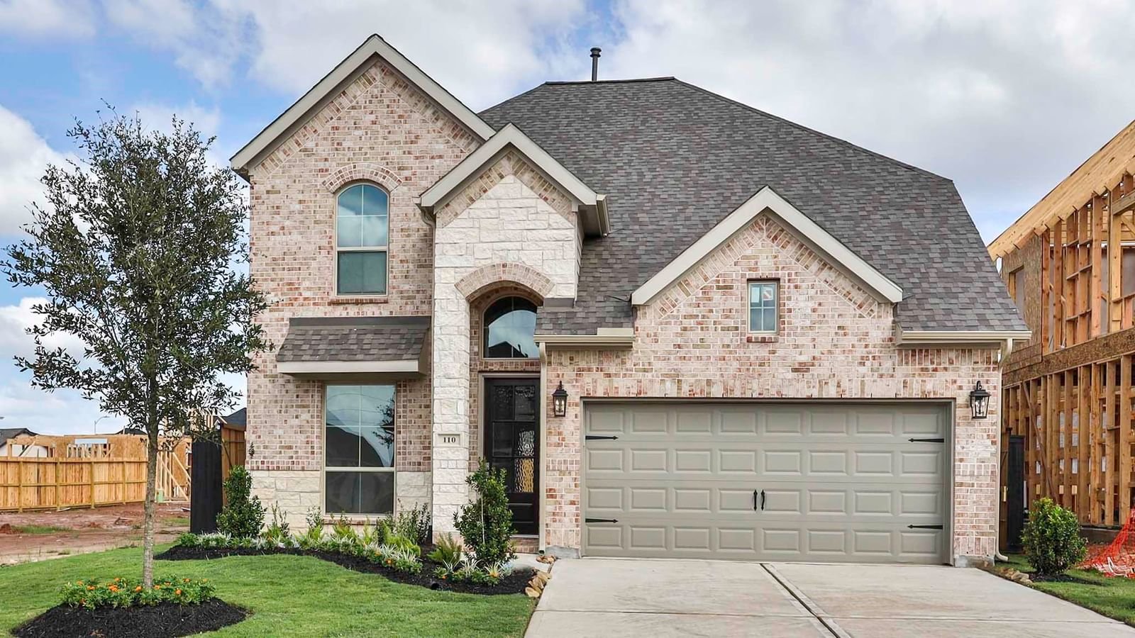Real estate property located at 110 Hazelnut, Fort Bend, Harvest Green, Richmond, TX, US