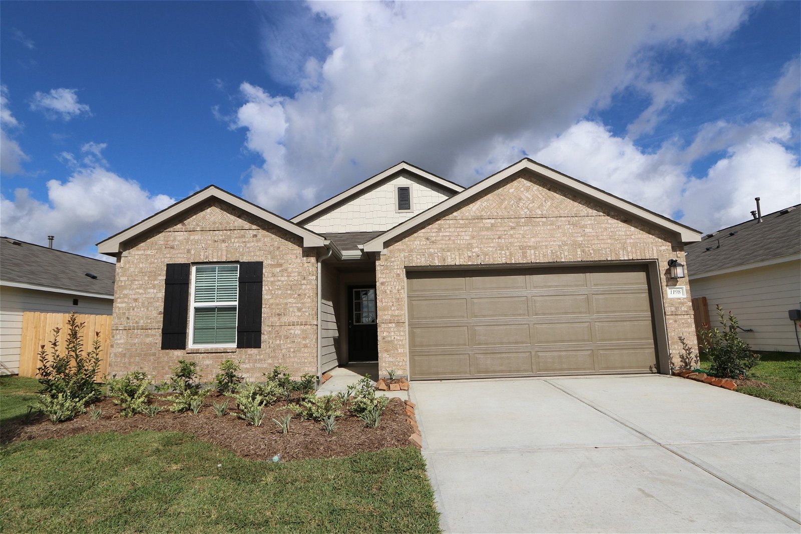 Real estate property located at 1198 Filly Creek, Brazoria, Mustang Crossing, Alvin, TX, US