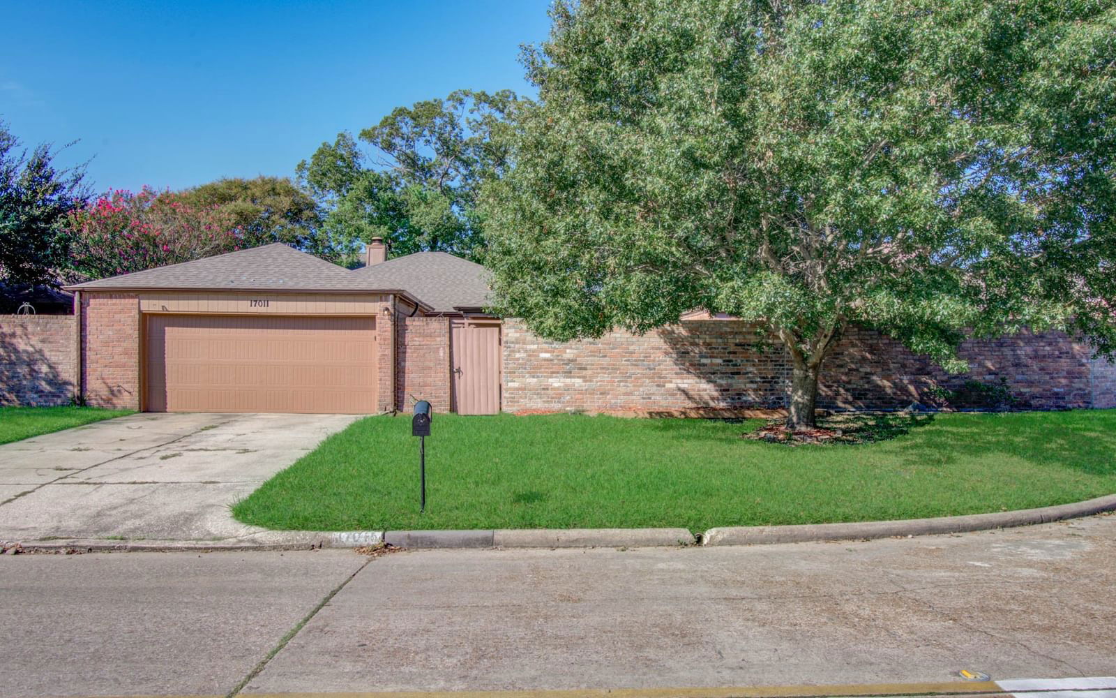 Real estate property located at 17011 Amidon, Harris, Woodbriar Place, Spring, TX, US