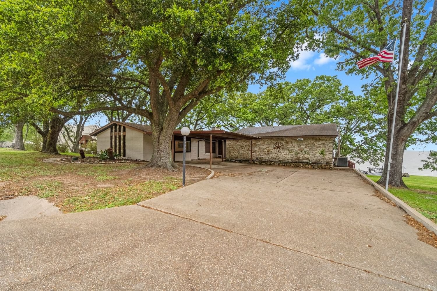 Real estate property located at 160 Lakeway, San Jacinto, Coldspring Terrace #1, Coldspring, TX, US