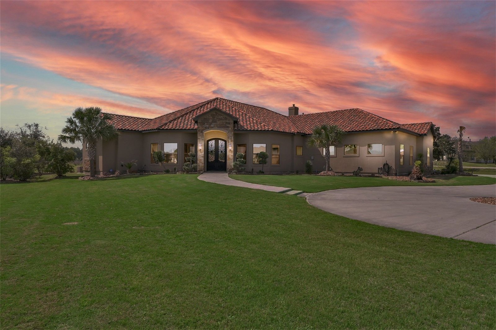 Real estate property located at 8794 Grand Lake Estates, Montgomery, Montgomery, TX, US