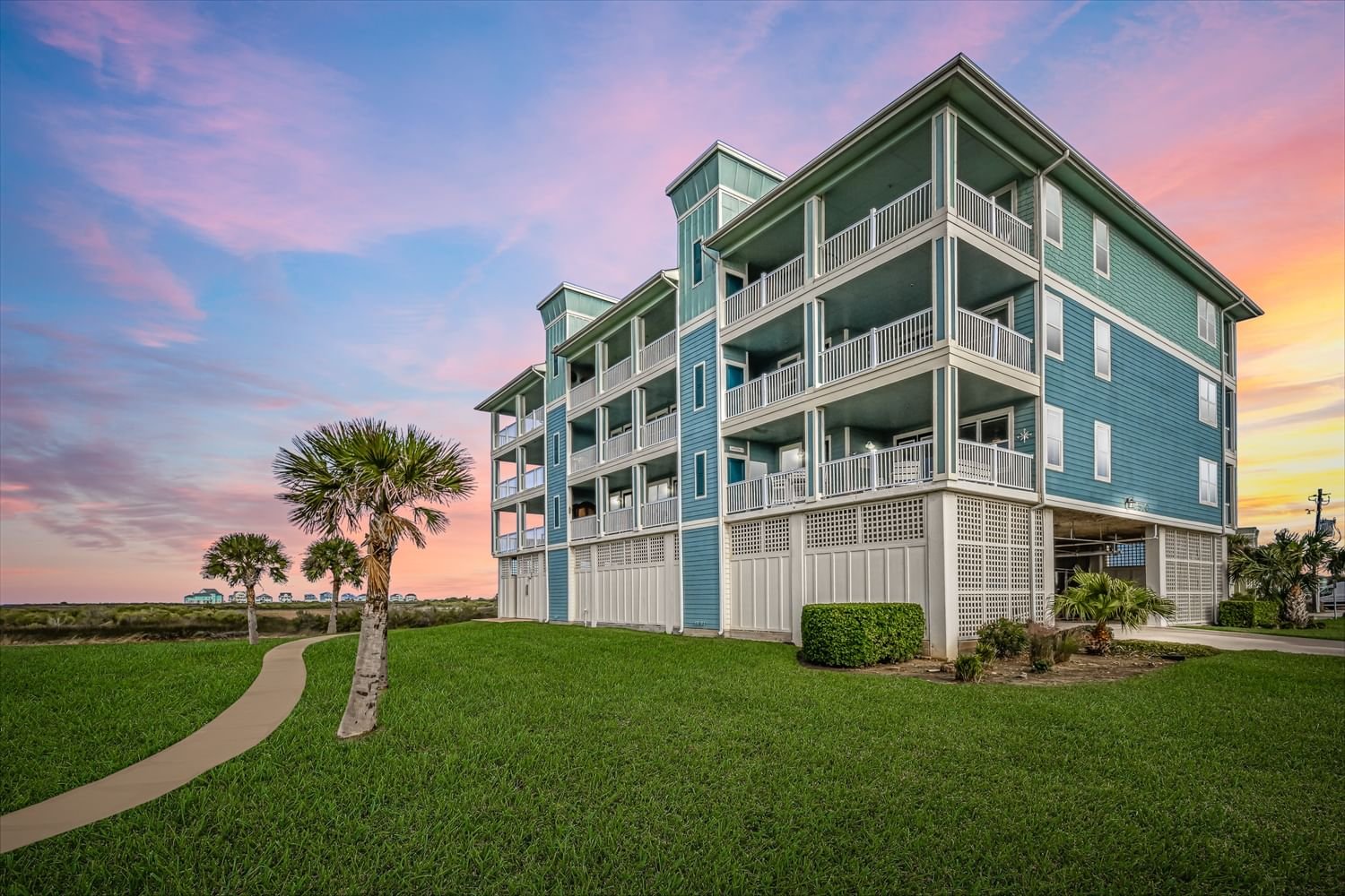 Real estate property located at 26570 Bay Water #101, Galveston, Pointe West, Galveston, TX, US