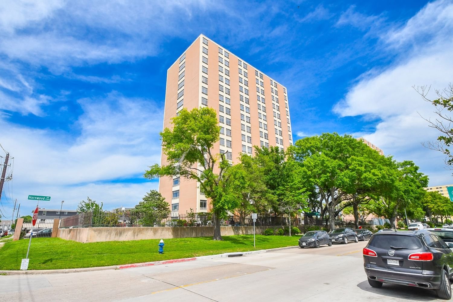 Real estate property located at 7520 Hornwood #202, Harris, Sussex Condo West, Houston, TX, US