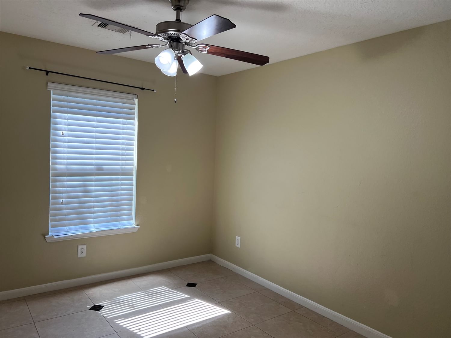 Real estate property located at 11658 Wren Crossing, Harris, Houston, TX, US