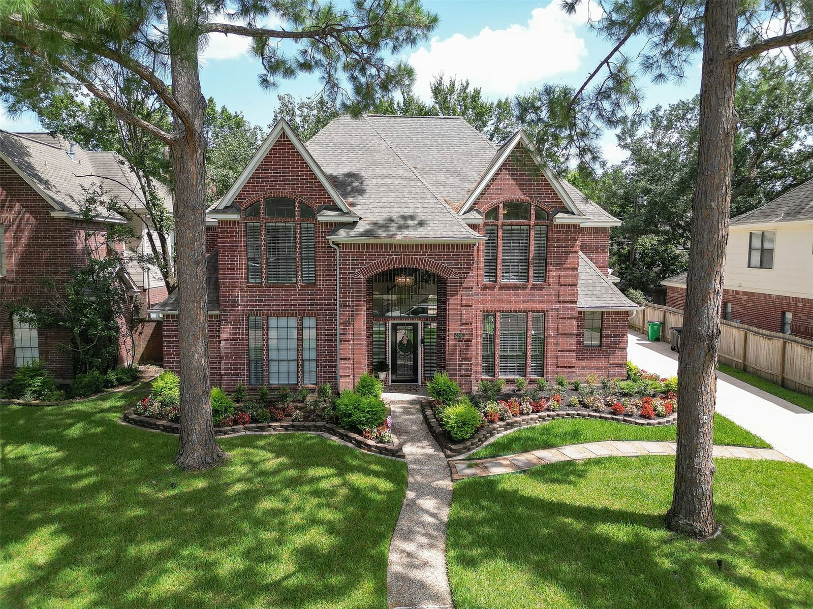 Real estate property located at 8607 Aldeburgh, Harris, Champion Forest Sec 08, Spring, TX, US