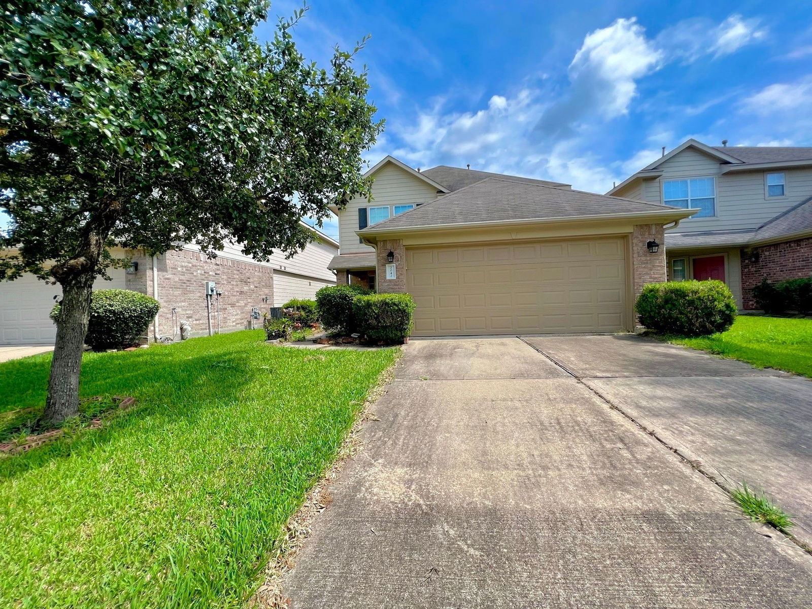 Real estate property located at 2042 Nichole Woods, Harris, Houston, TX, US