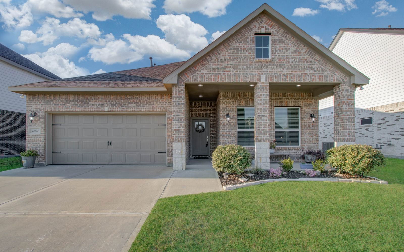 Real estate property located at 13931 River, Chambers, River Farms Sec 6, Baytown, TX, US