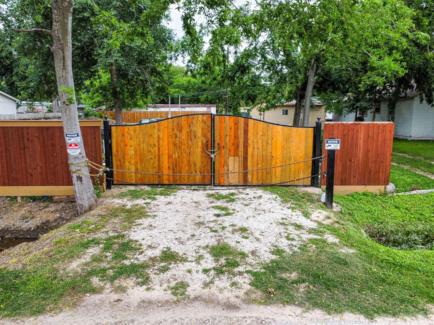 Real estate property located at 11806 Palmerton, Harris, Meadow Vista Sec 03, Houston, TX, US