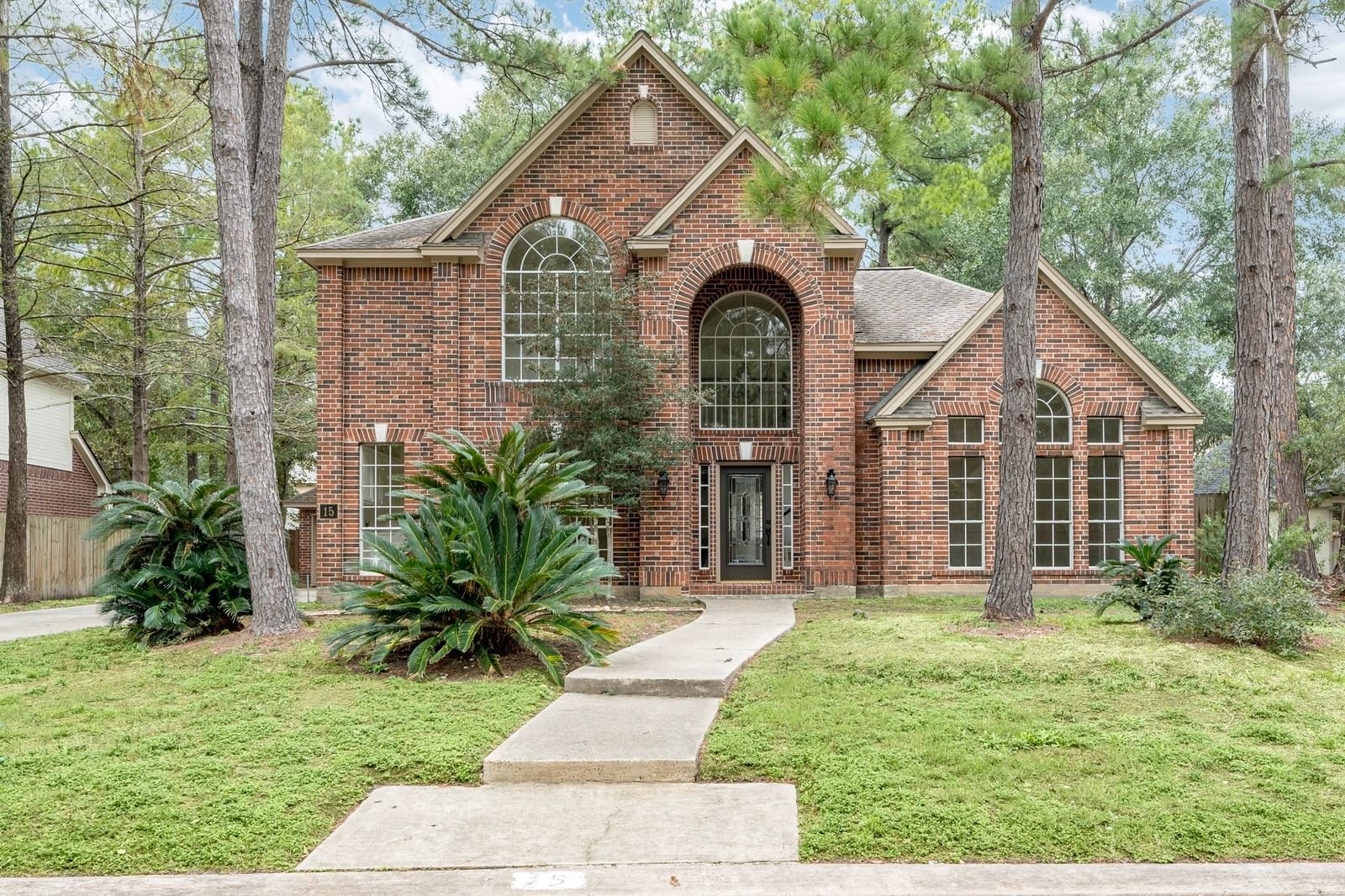 Real estate property located at 15 Underwood, Montgomery, Wdlnds Village Cochrans Cr 24, The Woodlands, TX, US