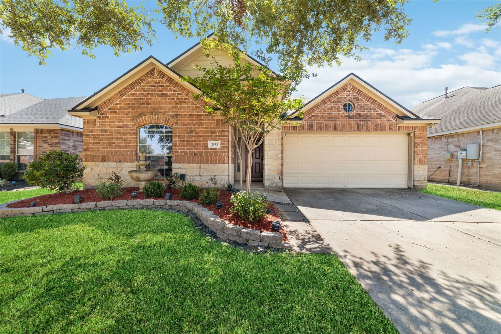 Real estate property located at 2933 Meridian Bay, Galveston, Bay Colony Pointe Sec 6 2004, Dickinson, TX, US