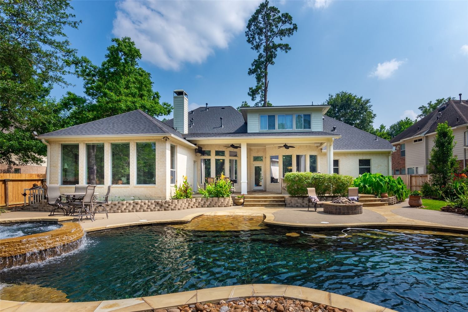 Real estate property located at 38 Marquise Oaks, Montgomery, Wdlnds Village Sterling Ridge 45, The Woodlands, TX, US