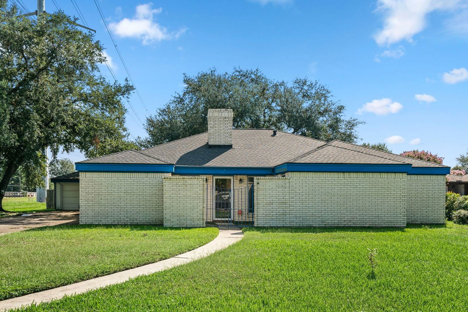 Real estate property located at 2201 Peyton, Harris, Dow Villas Sec 03, Deer Park, TX, US