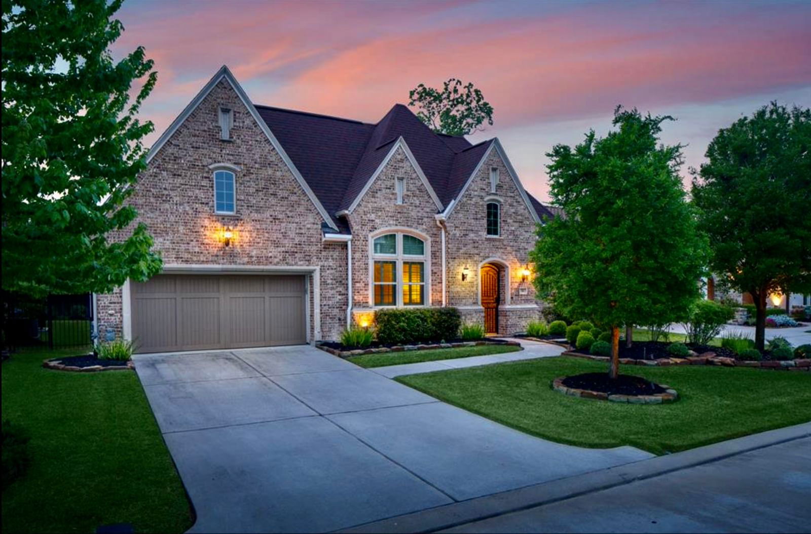 Real estate property located at 51 Woodglade, Harris, The Woodlands Creekside Park West 17, Tomball, TX, US