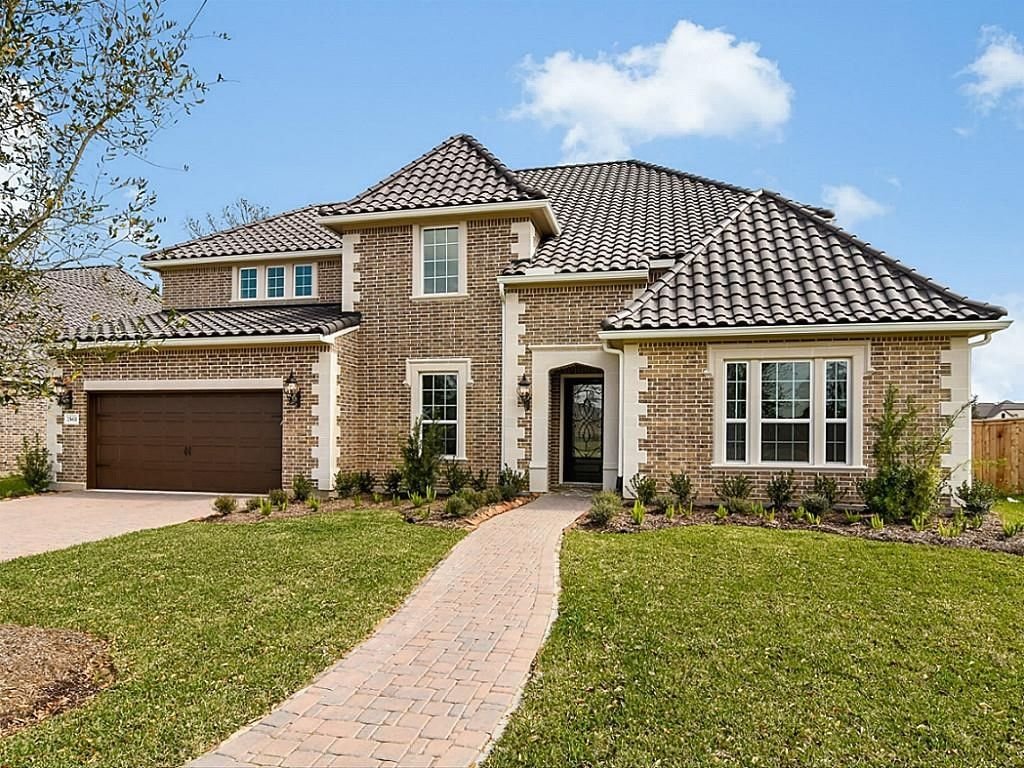 Real estate property located at 25631 Millbrook Bend, Fort Bend, Monterrey At Willowbend Sec 4, Katy, TX, US