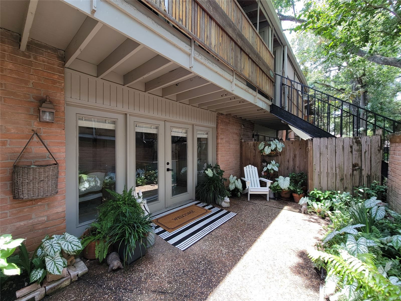 Real estate property located at 3942 Alabama #3, Harris, Foresters Pond Condo, Houston, TX, US