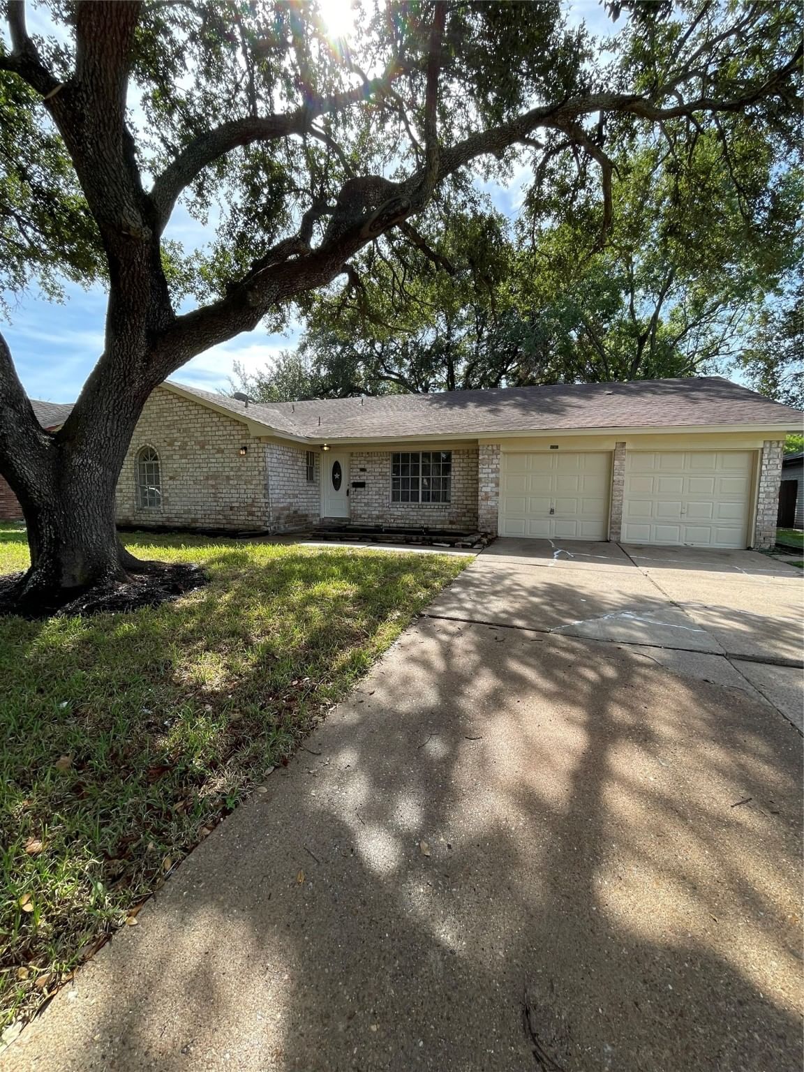 Real estate property located at 9307 Rentur, Harris, Braeburn Valley West Sec 01, Houston, TX, US