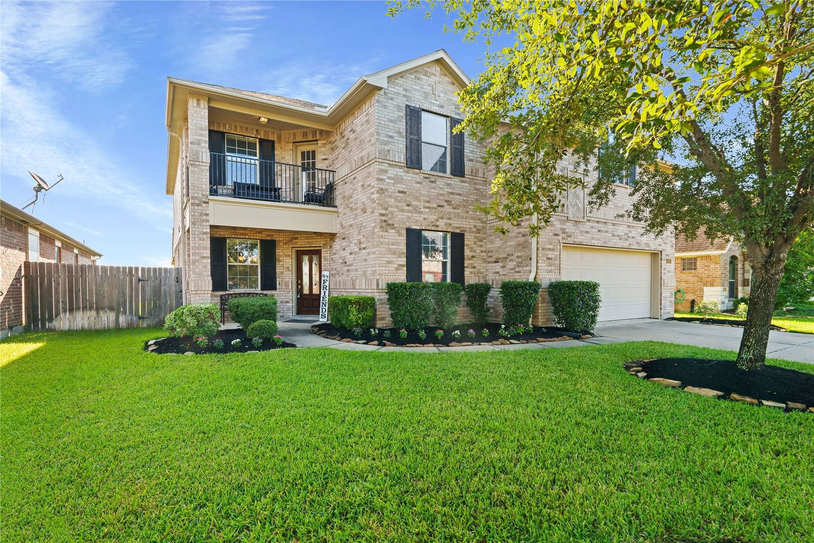 Real estate property located at 17622 Stamford Oaks, Harris, Trails Of Cypress Lake Sec 1, Tomball, TX, US