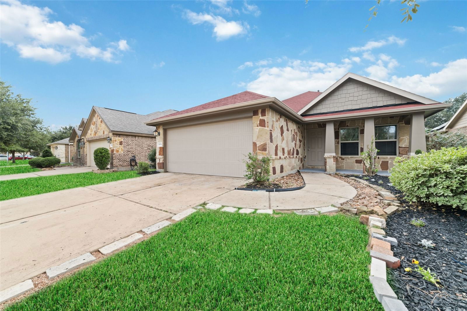 Real estate property located at 6834 Pear Point, Fort Bend, Walnut Creek Sec 5, Richmond, TX, US