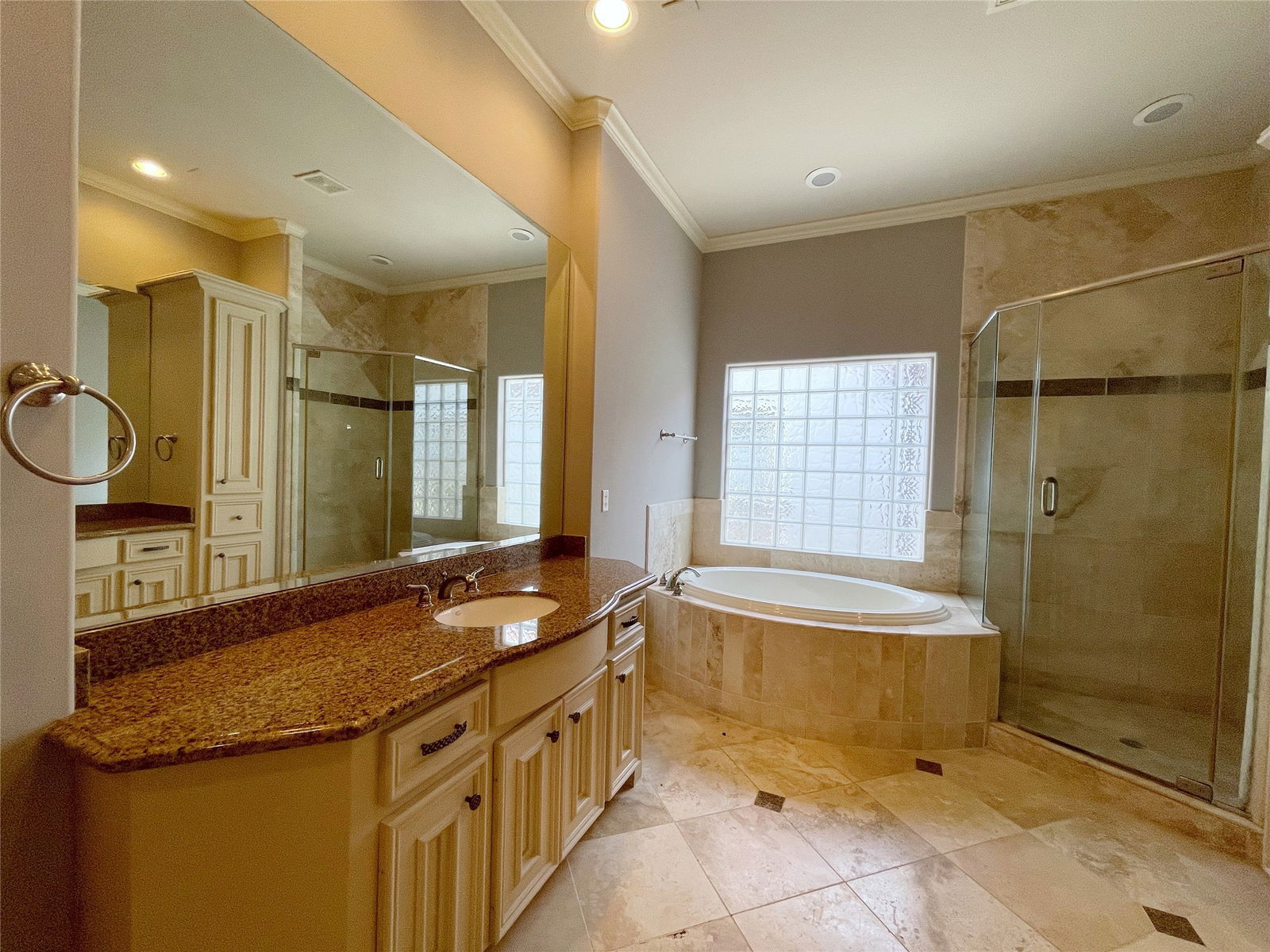 Real estate property located at 717 Welch, Harris, Houston, TX, US