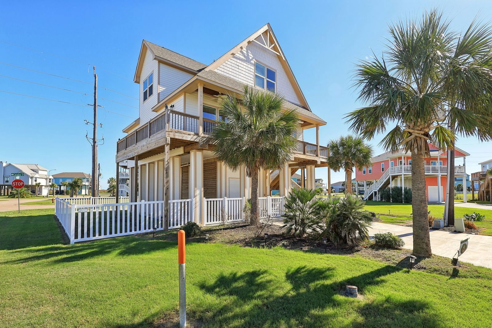 Real estate property located at 25003 San Simeon, Galveston, Laguna San Luis 88, Galveston, TX, US