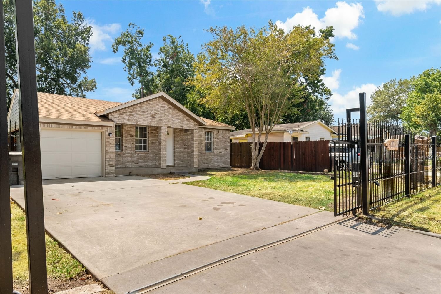 Real estate property located at 8032 Meadowbrook, Harris, Meadowbrook Add Sec G, Houston, TX, US