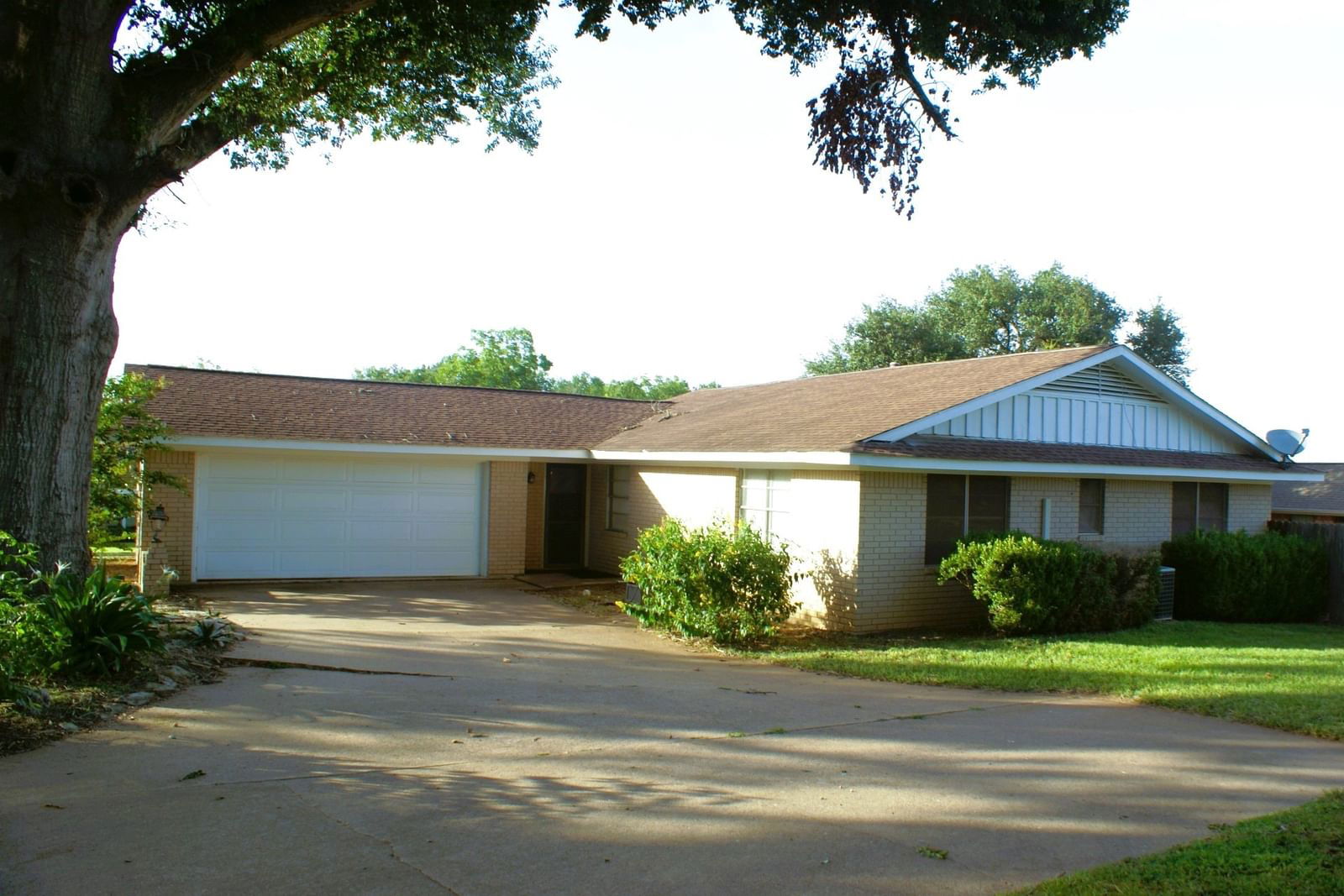 Real estate property located at 801 Kerr, Washington, Woodson Terrace, Brenham, TX, US