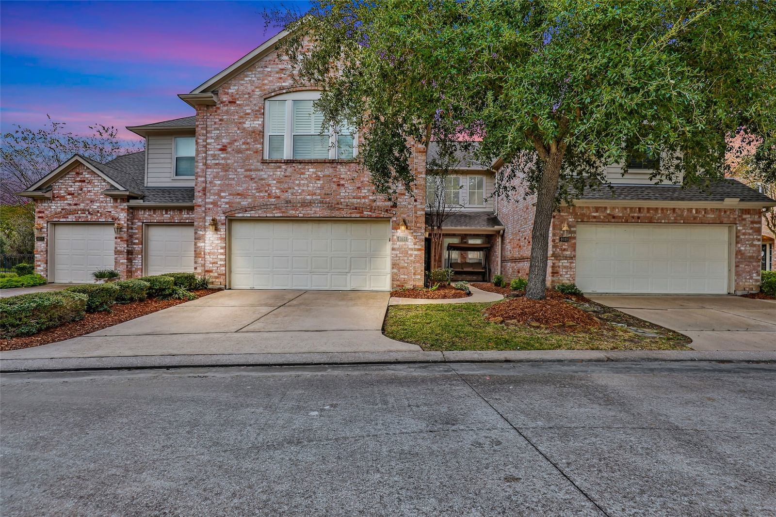 Real estate property located at 4014 Park Thicket, Harris, Park Shadows T/H, Houston, TX, US