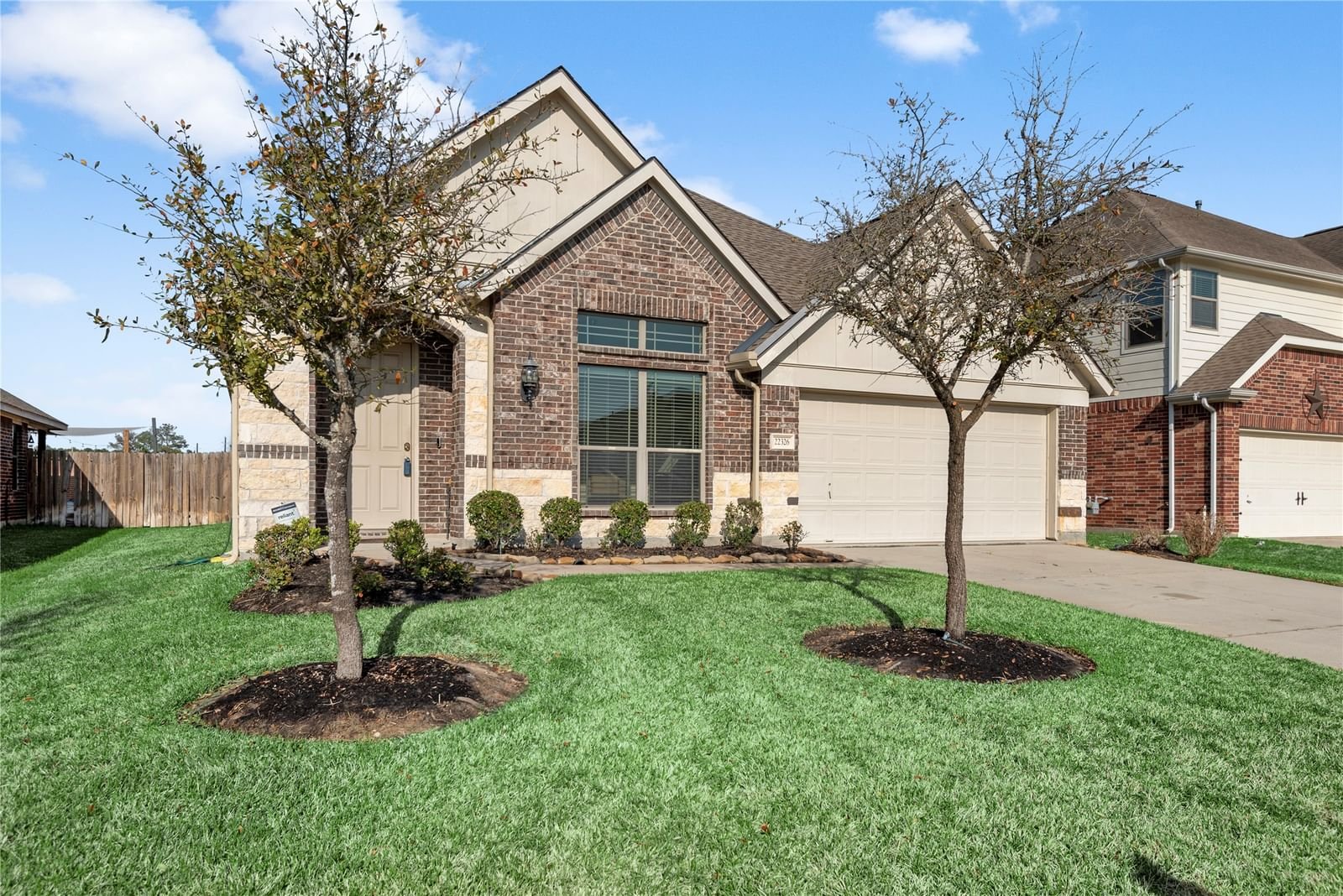 Real estate property located at 22326 Hillington, Harris, Inverness Estates, Tomball, TX, US