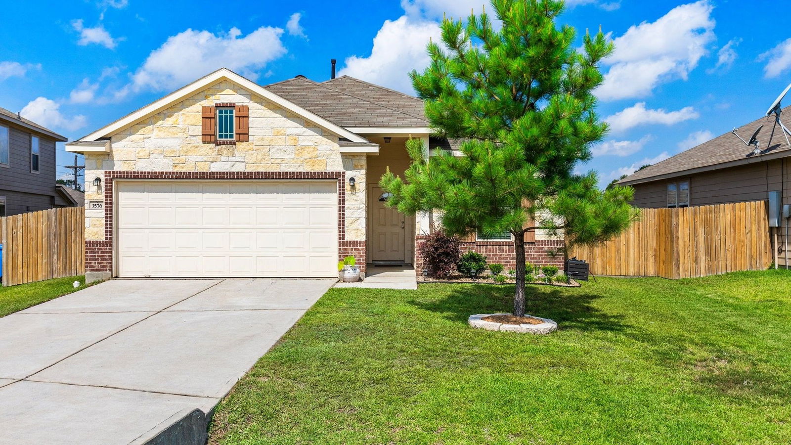 Real estate property located at 3576 Korina, Montgomery, Conroe, TX, US