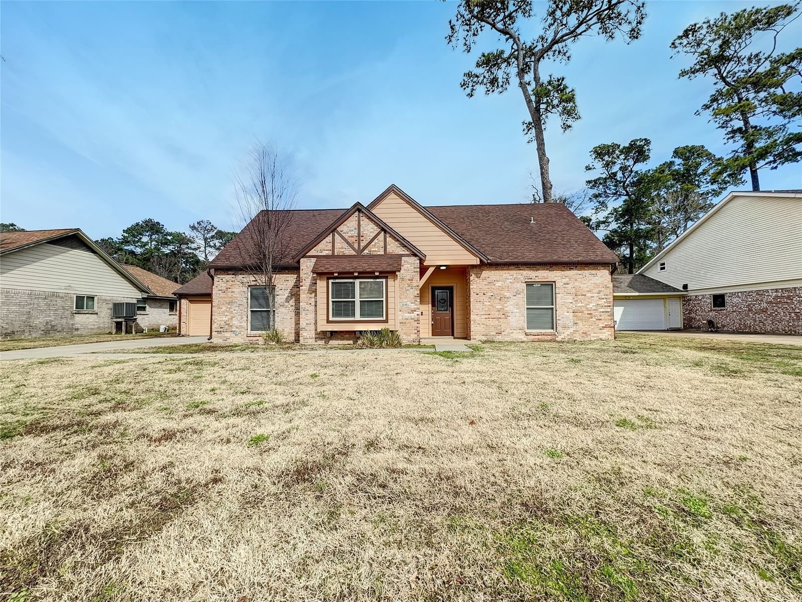 Real estate property located at 818 Hackberry, Harris, Shady River Sec 02, La Porte, TX, US