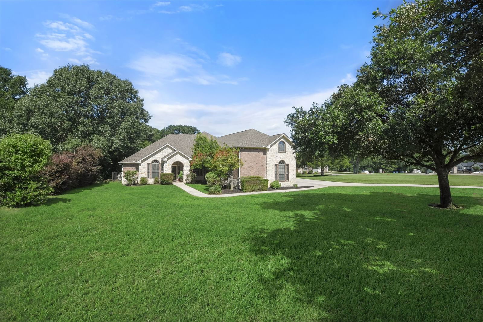 Real estate property located at 19163 Grandview, Montgomery, Grandview, Montgomery, TX, US