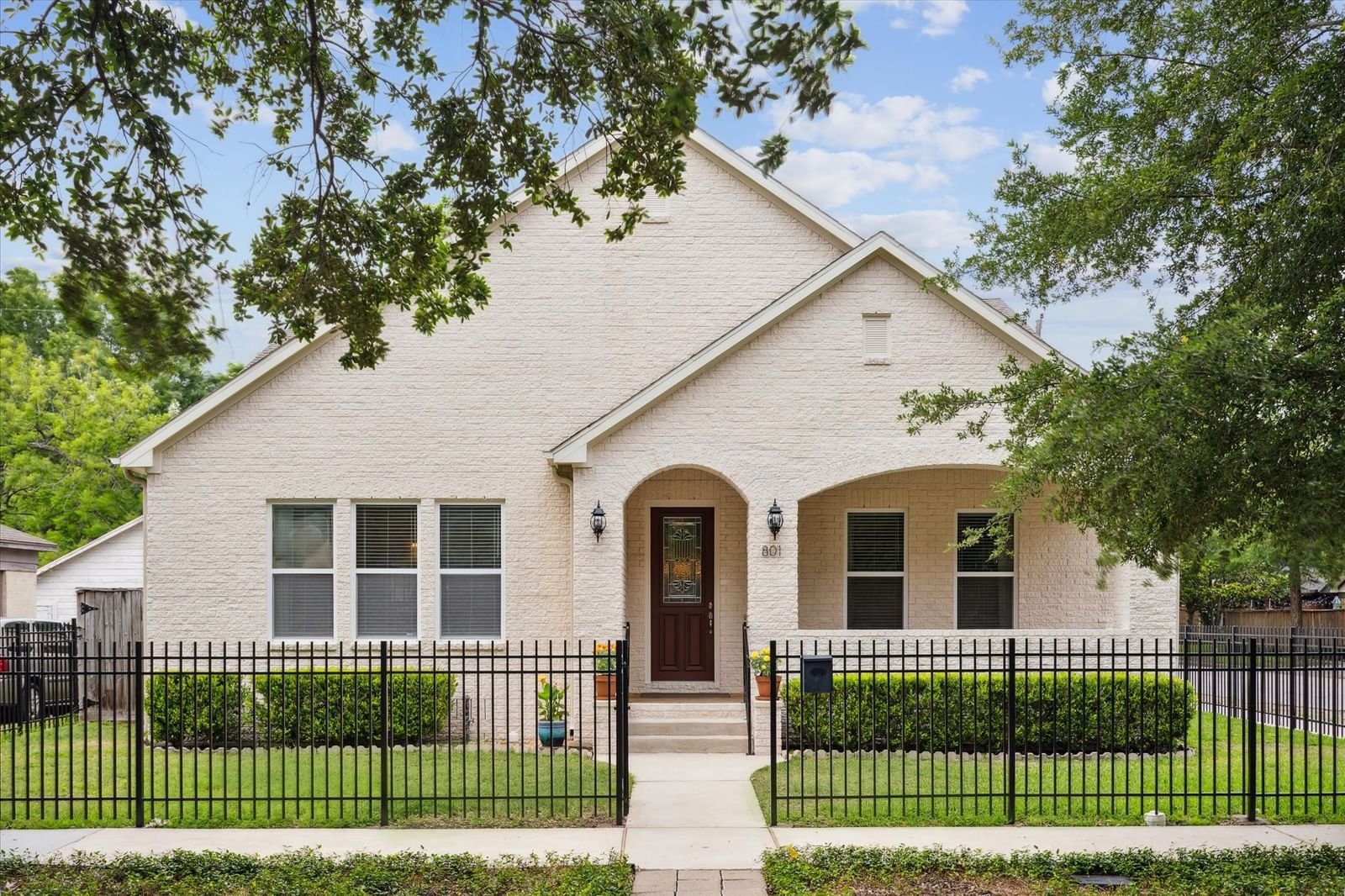 Real estate property located at 801 Pizer, Harris, East Norhill, Houston, TX, US