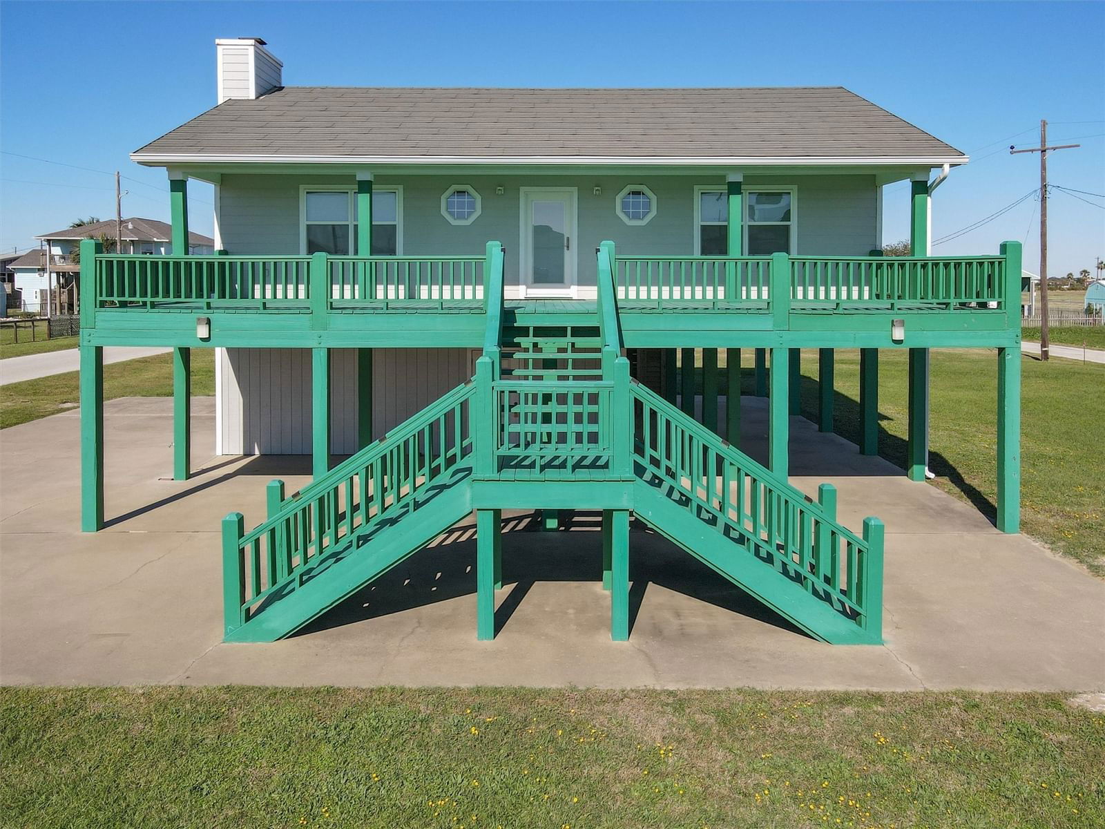 Real estate property located at 908 West, Galveston, Dolphin Waves, Crystal Beach, TX, US