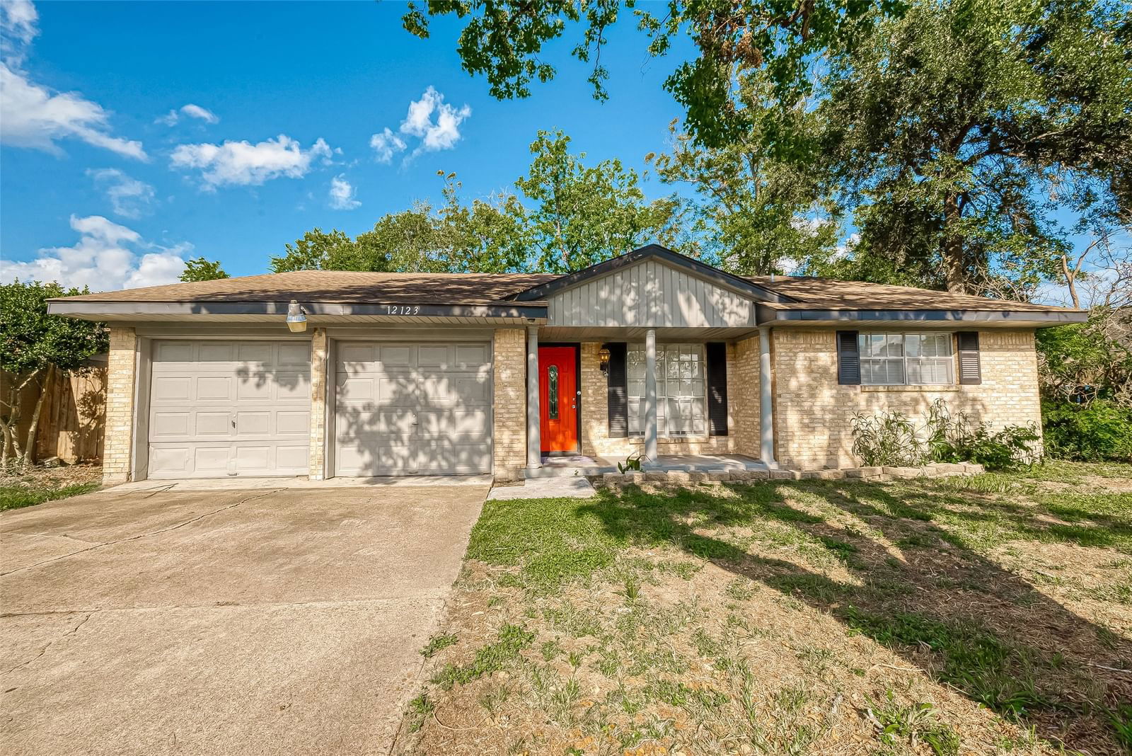 Real estate property located at 12123 Chimney Rock, Harris, Westbury Sec 04, Houston, TX, US