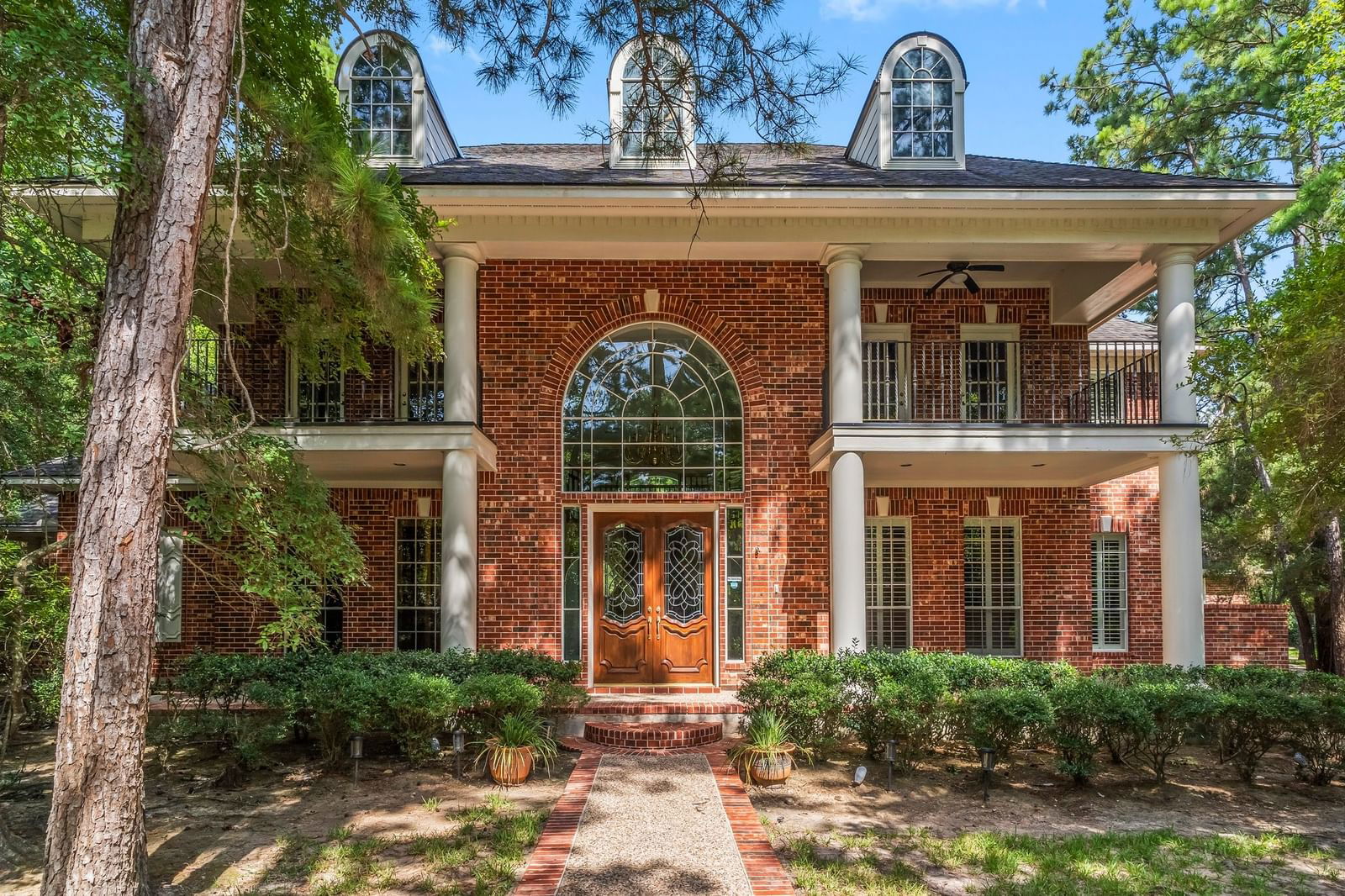 Real estate property located at 68 Benton Woods, Montgomery, Wdlnds Village Alden Br 43, The Woodlands, TX, US