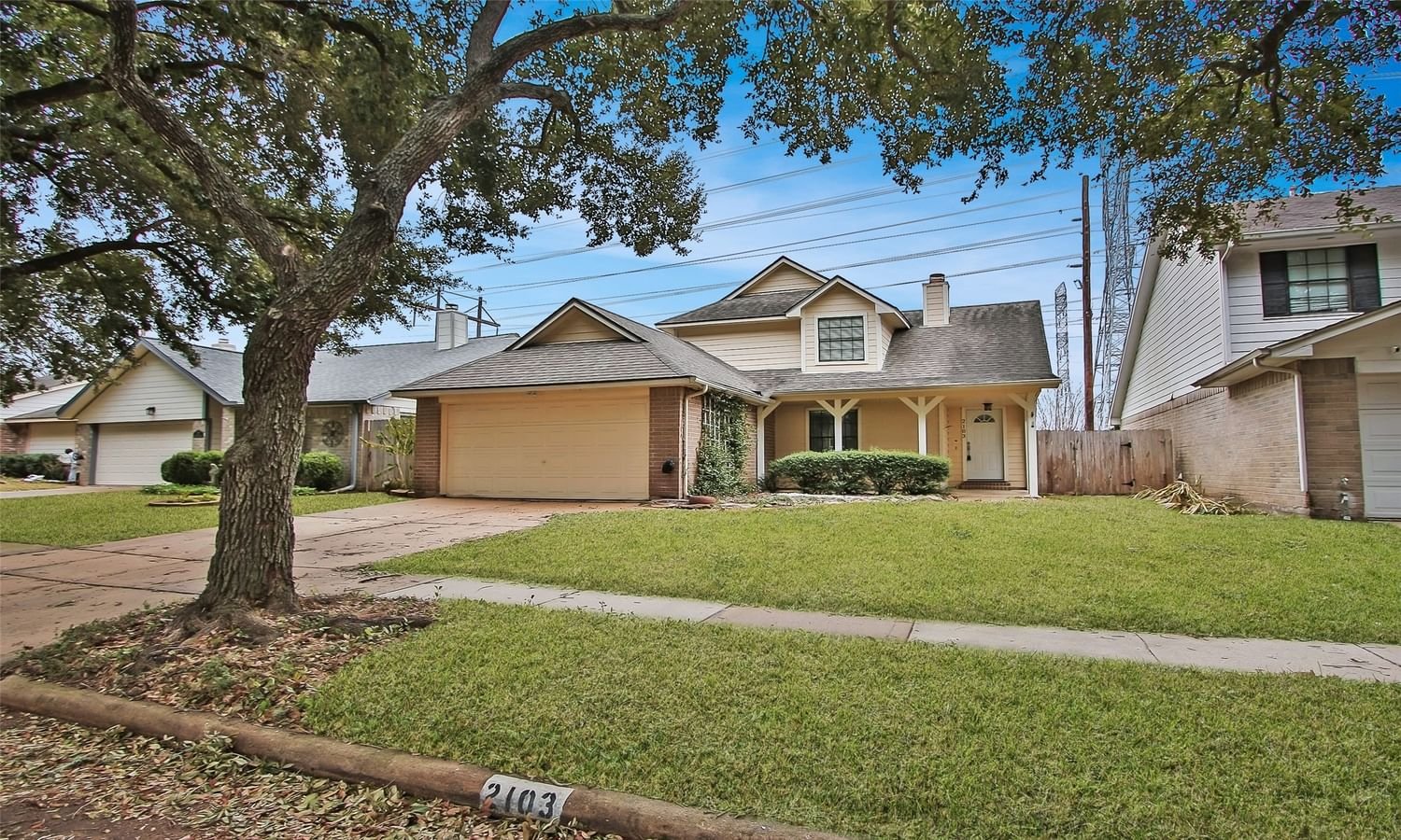 Real estate property located at 2103 Creekshire, Fort Bend, Creekshire Sec 2, Sugar Land, TX, US