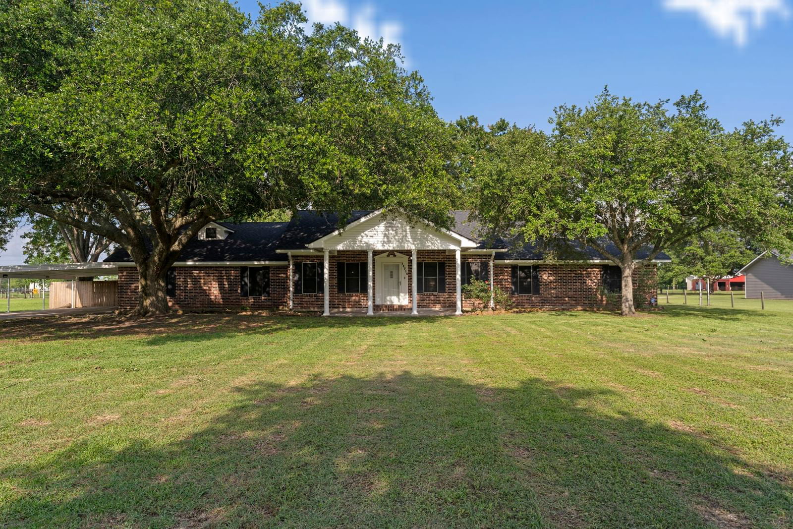 Real estate property located at 13716 Saddle, Harris, T. Toby (Green Acres), Crosby, TX, US