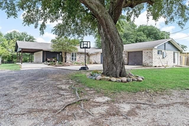 Real estate property located at 3555 Briggs, Orange, Orange, TX, US