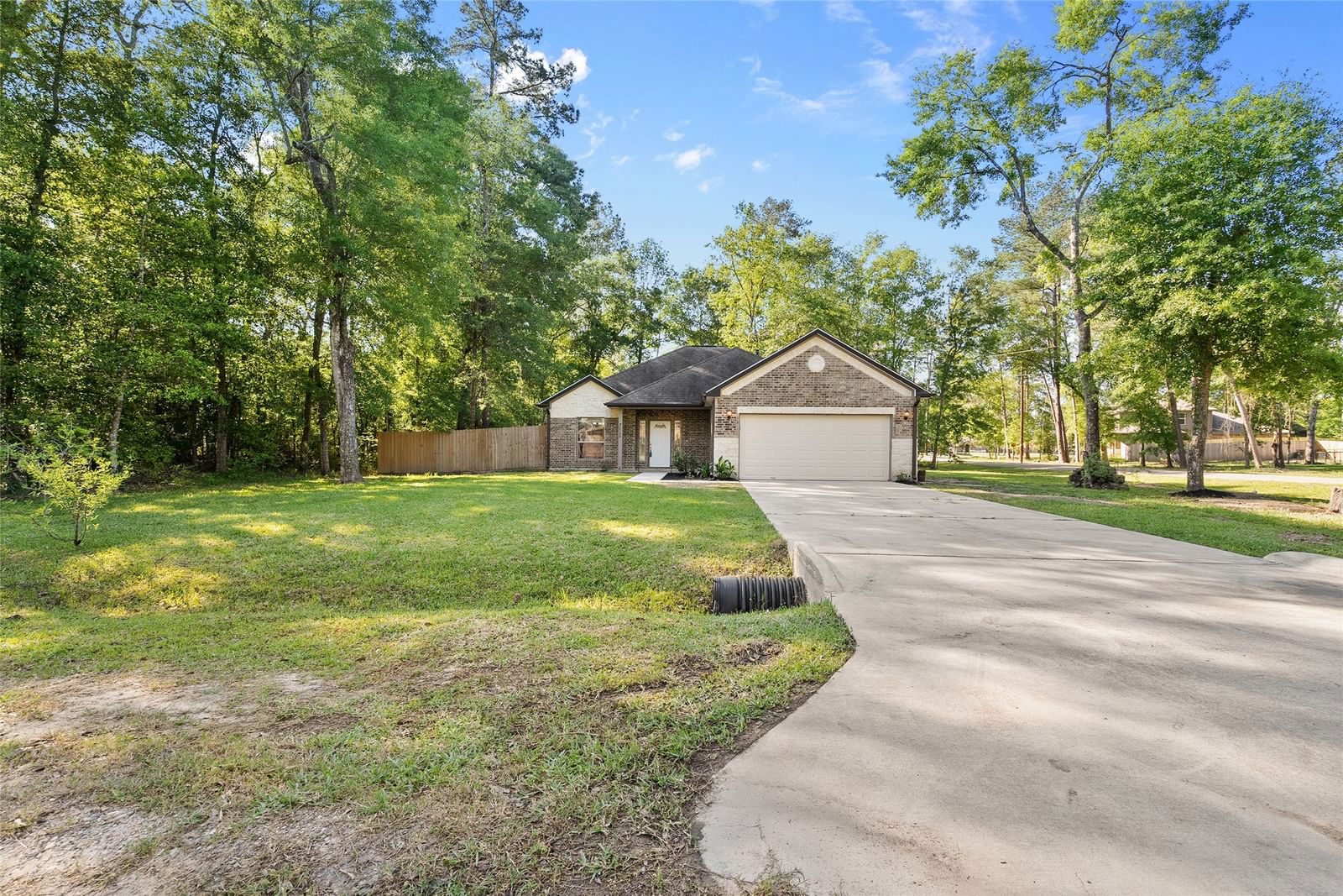 Real estate property located at 2730 Colosseum, Montgomery, Roman Forest 04, New Caney, TX, US