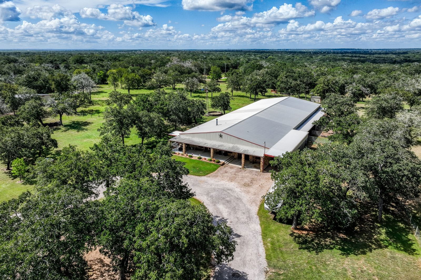 Real estate property located at 4896 Windmill, Fayette, Woodcreek - Ph 1, Waelder, TX, US