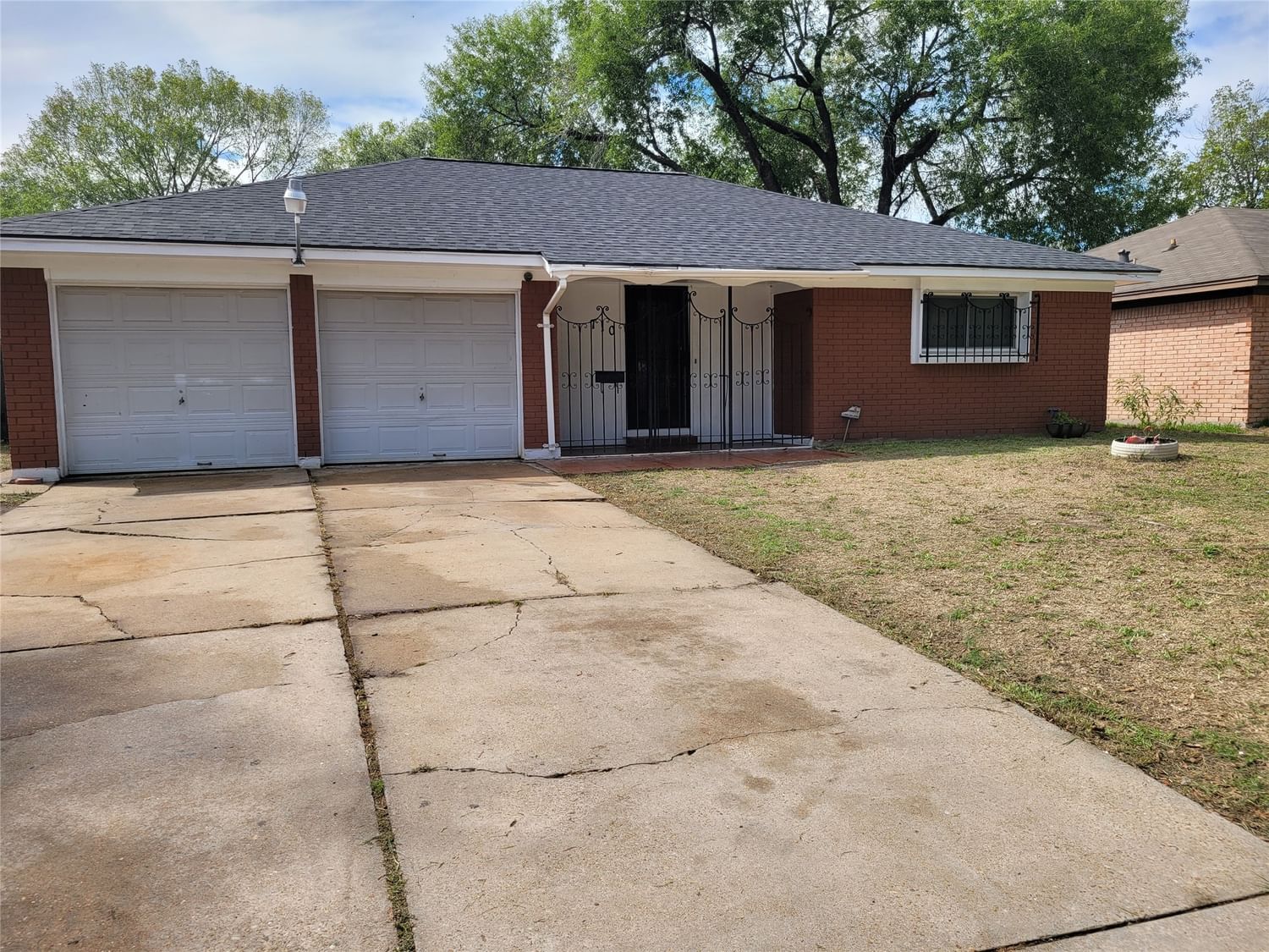 Real estate property located at 710 Cheam, Harris, Houston, TX, US
