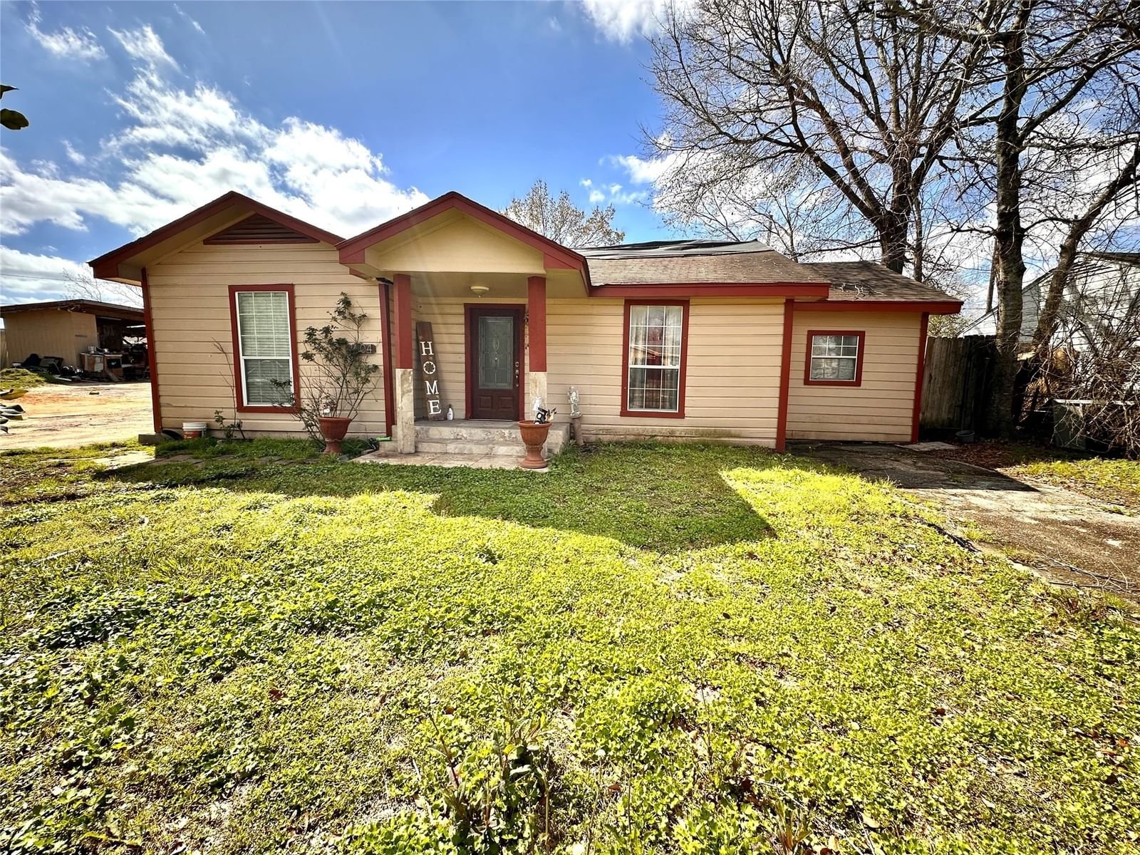 Real estate property located at 4604 Dewberry, Harris, Southern Village Sec 02, Houston, TX, US