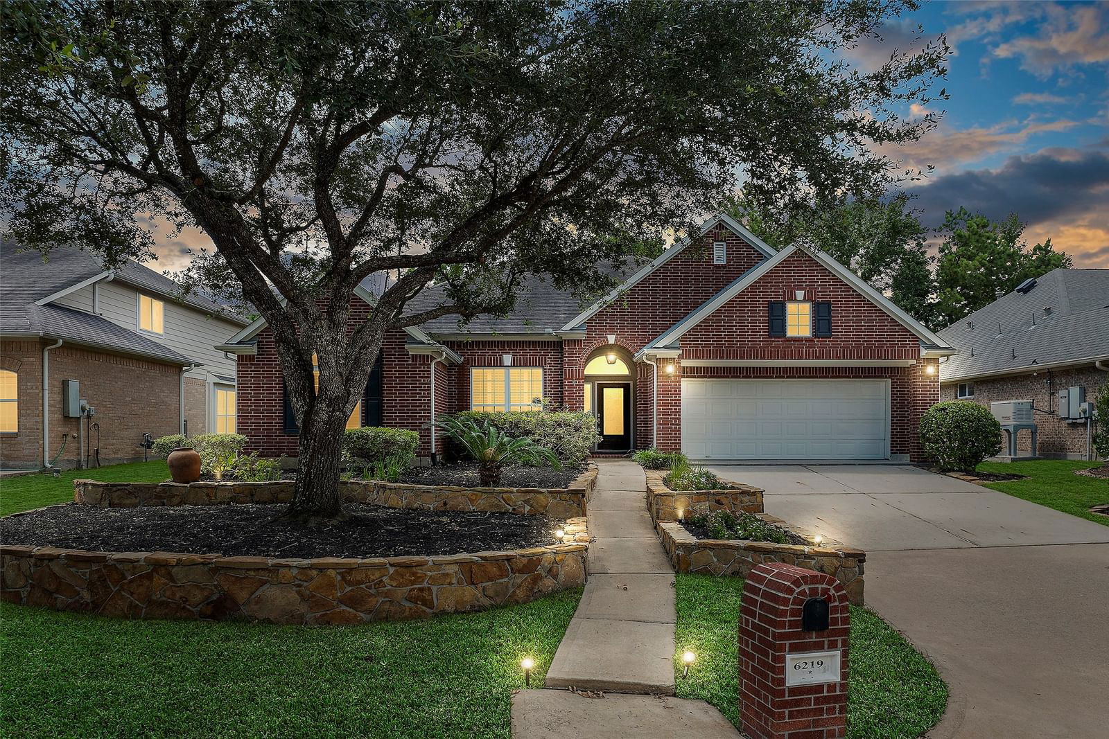 Real estate property located at 6219 Cash Oaks, Harris, Wimbledon Champions Parks 02, Spring, TX, US