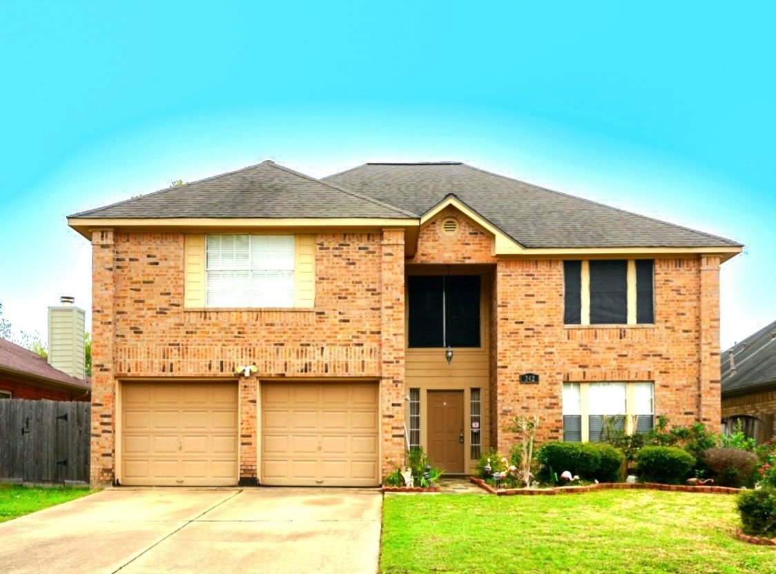 Real estate property located at 242 Almond, Brazoria, Plantation Village Sec 1-27 L, Lake Jackson, TX, US