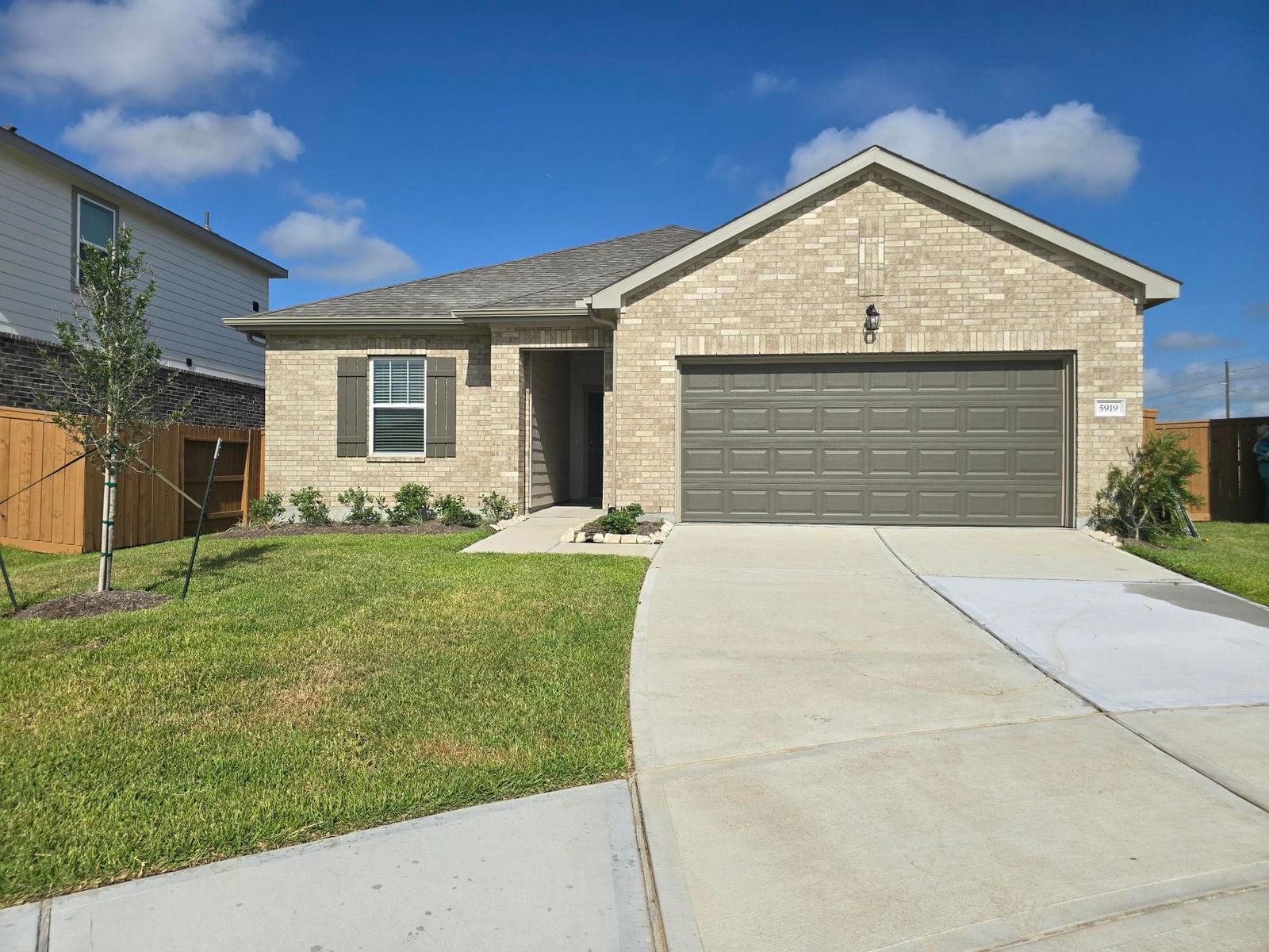 Real estate property located at 5919 Grantgrala, Harris, Sunterra, Katy, TX, US