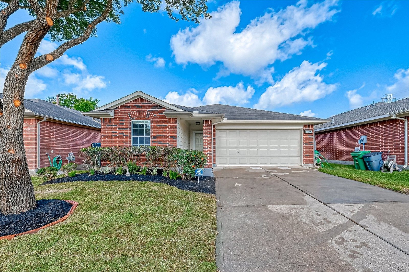 Real estate property located at 9706 Angleside, Fort Bend, Sugar Land, TX, US